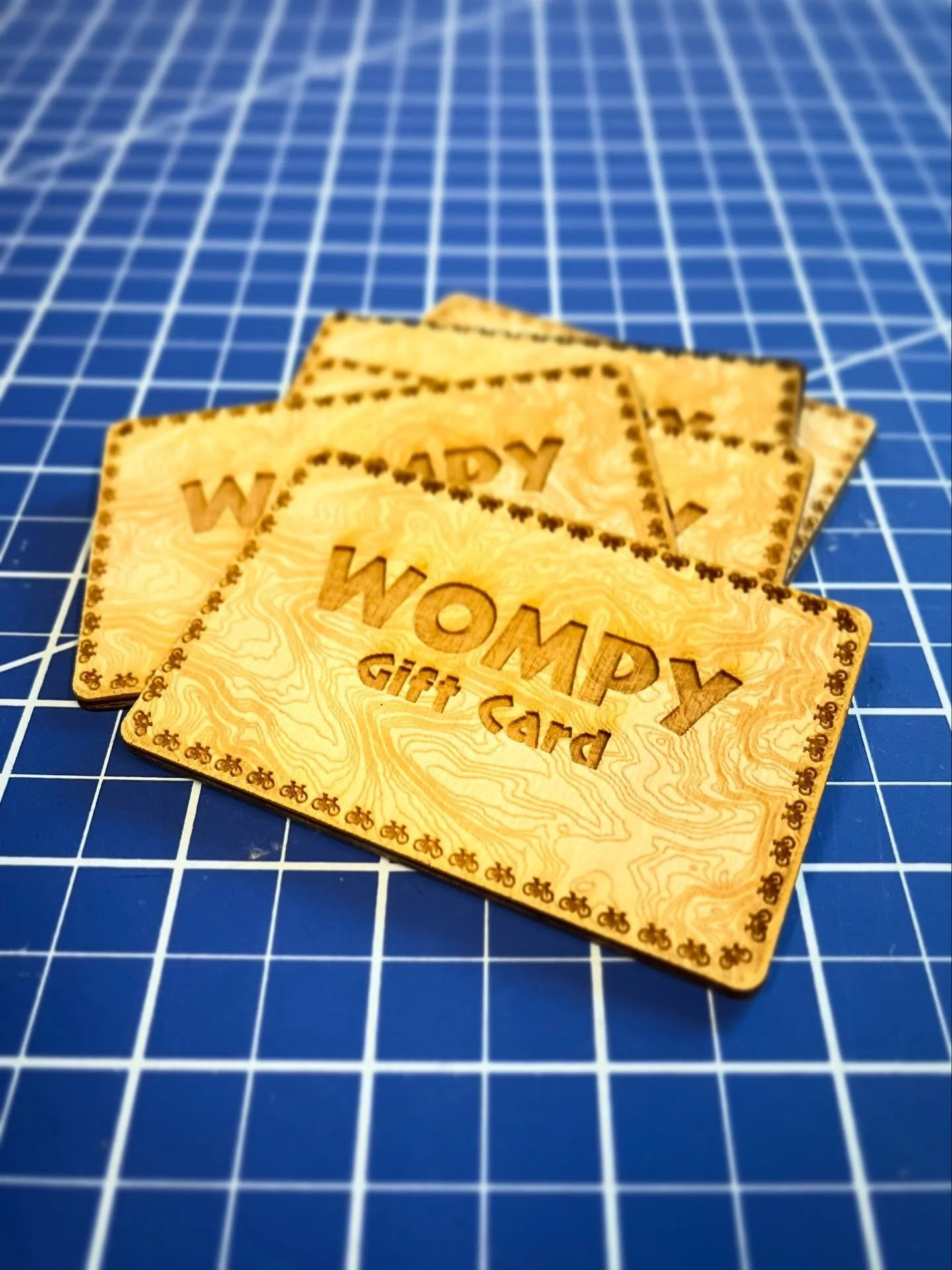 Looking for that last minute present? Want to get someone a bag but not sure of their style? The Wompy Gift Card may be just the thing you are looking for.