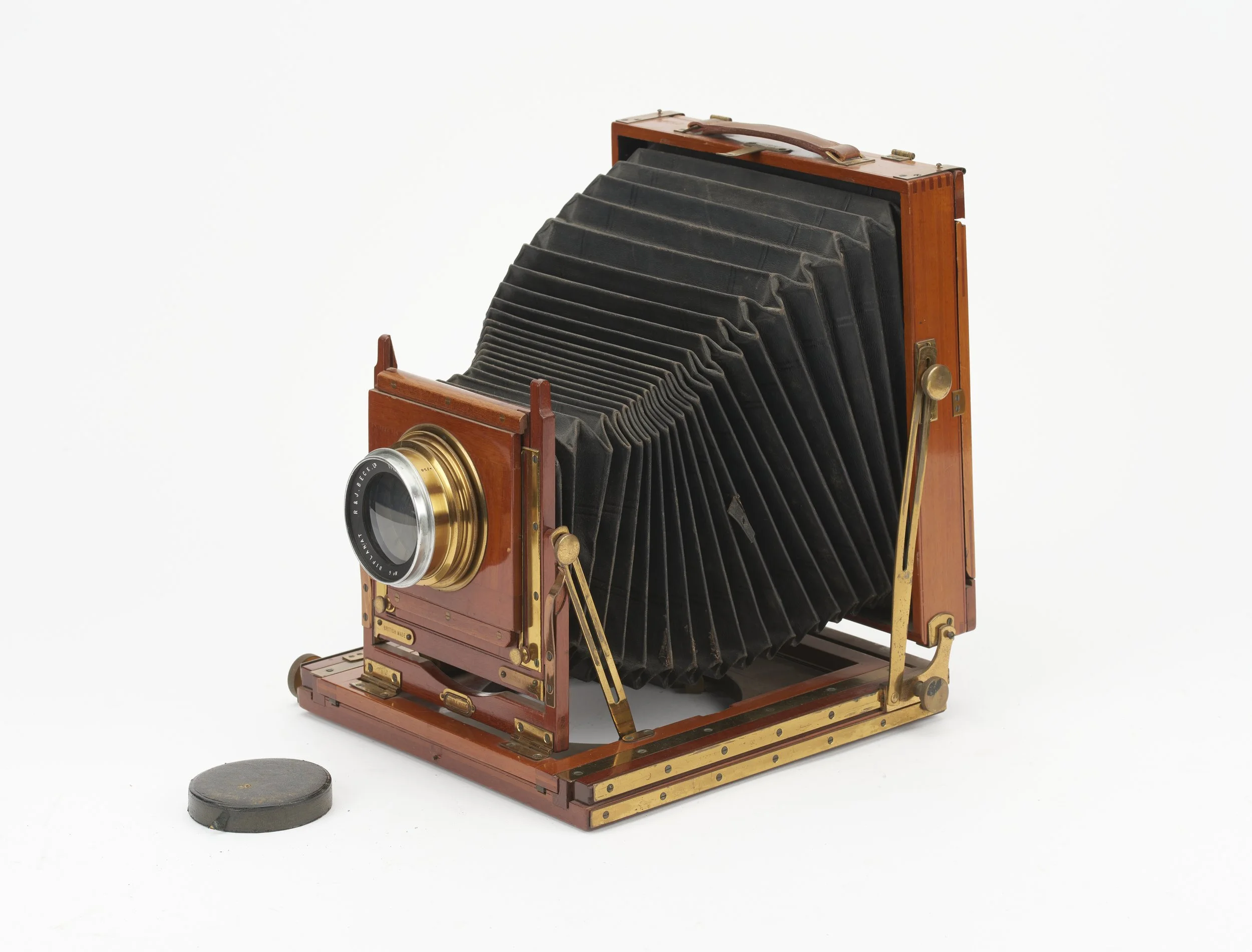 1990-5036/3977/3

Folding stand camera for 6 1/2 x 8 1/2 inch plates