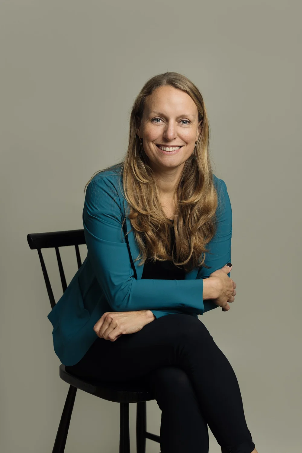 Dr. Leonie Manthey