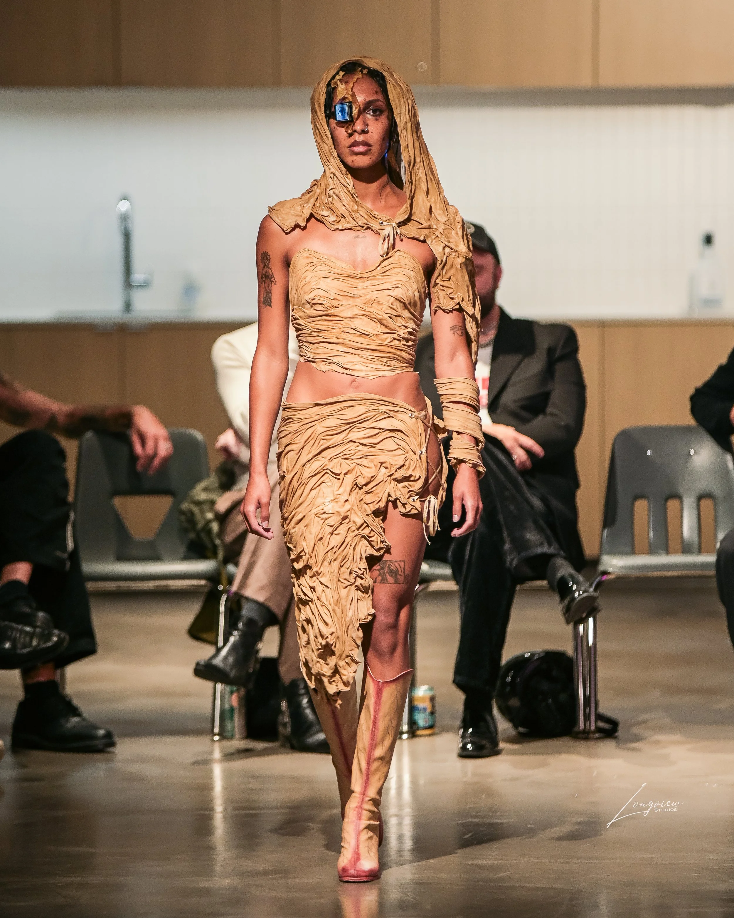 Longviewstudios-fairfaxisdead-11.jpg