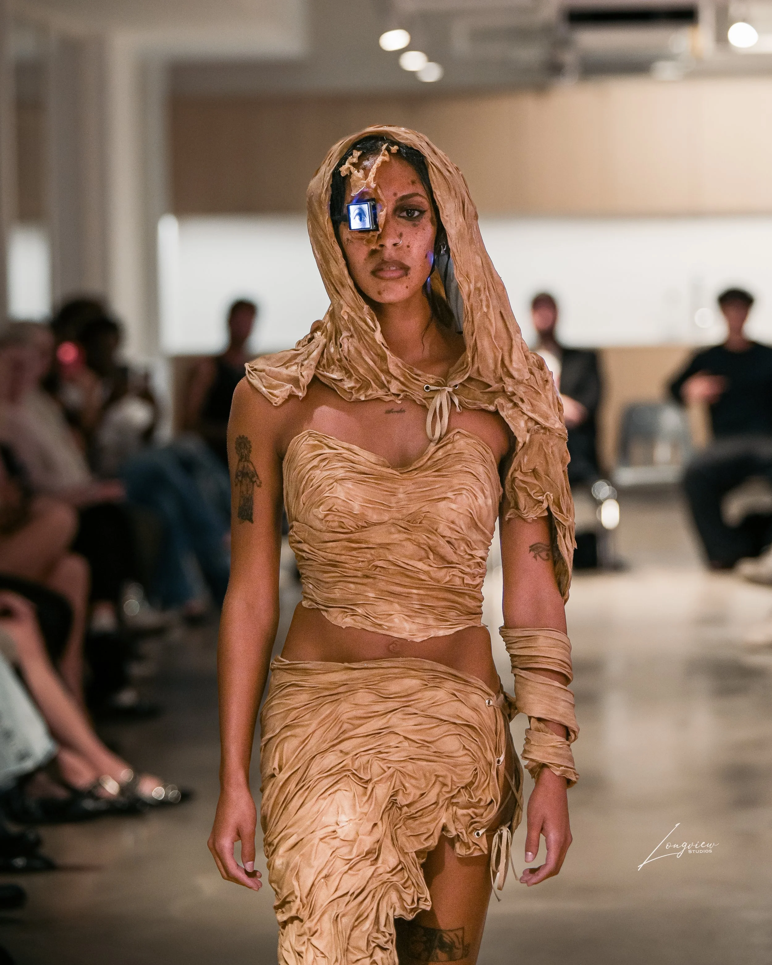 Longviewstudios-fairfaxisdead-12.jpg