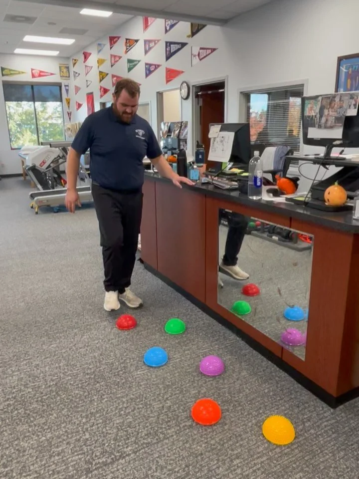 Check out our balance pods! π΄π΅βͺοΈβ«οΈπ¦
Whether you’re recovering from an ankle sprain, returning to sports after knee surgery, or have had some falls and want to improve your overall balance and mobility, we have many ways to use the balance p