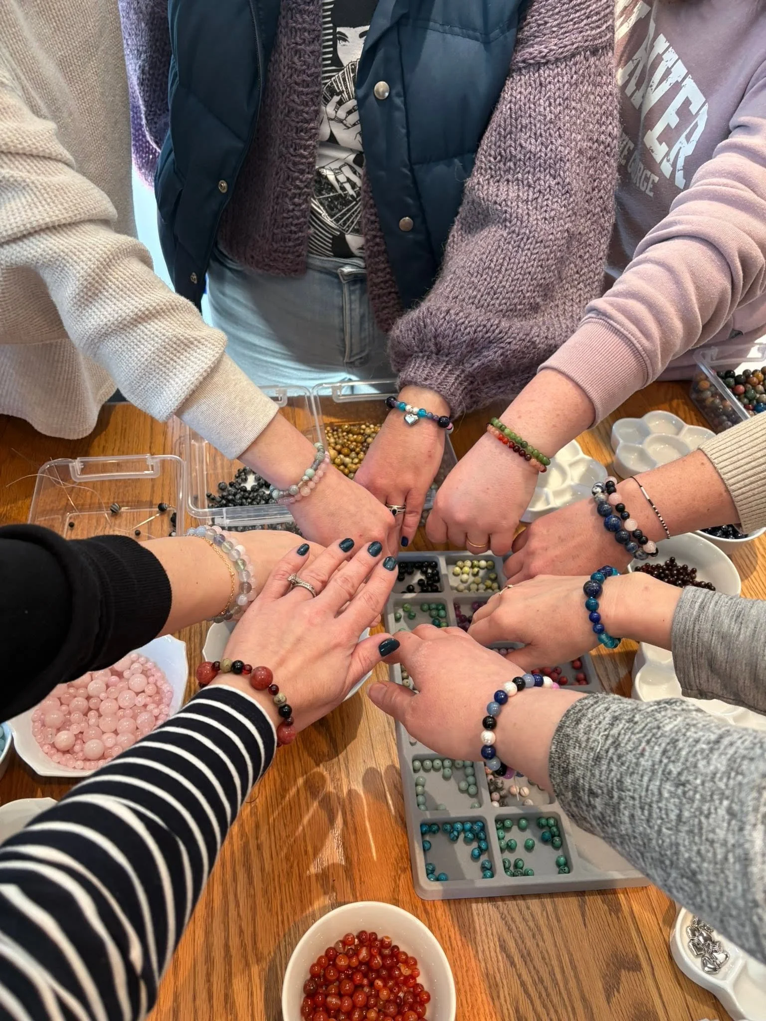 Newcomers Women Jewelry Making Party