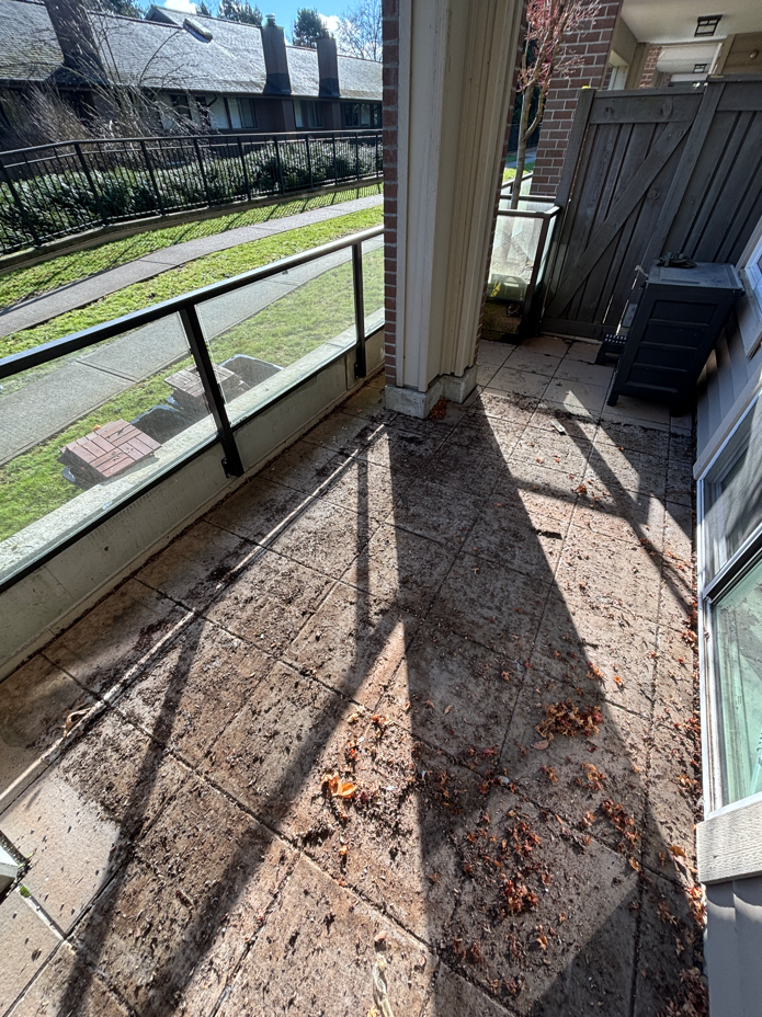 Why Professional Balcony Cleaning Is Worth It
