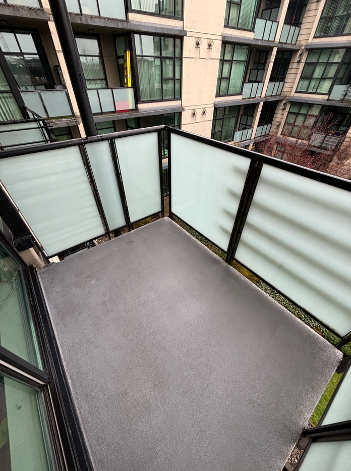 After BalcoScrub balcony deep clean