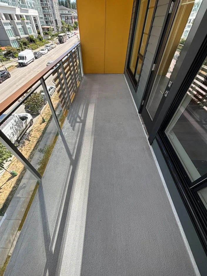 Clean balcony after BalcoScrub deep cleaning