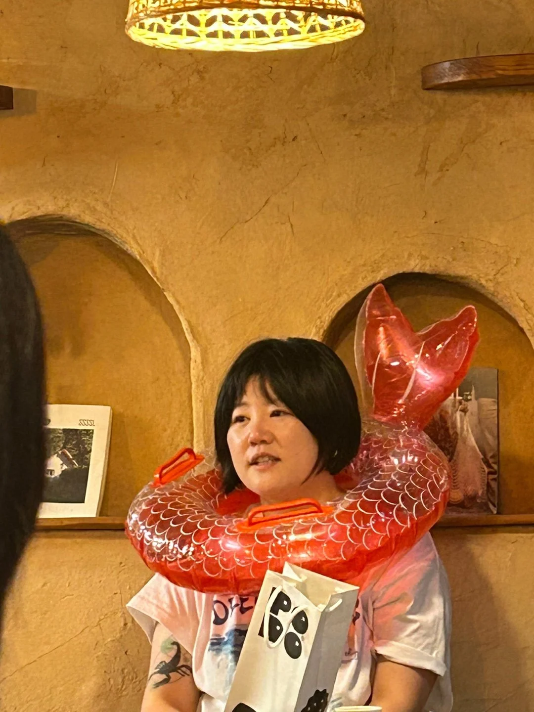울먹이다