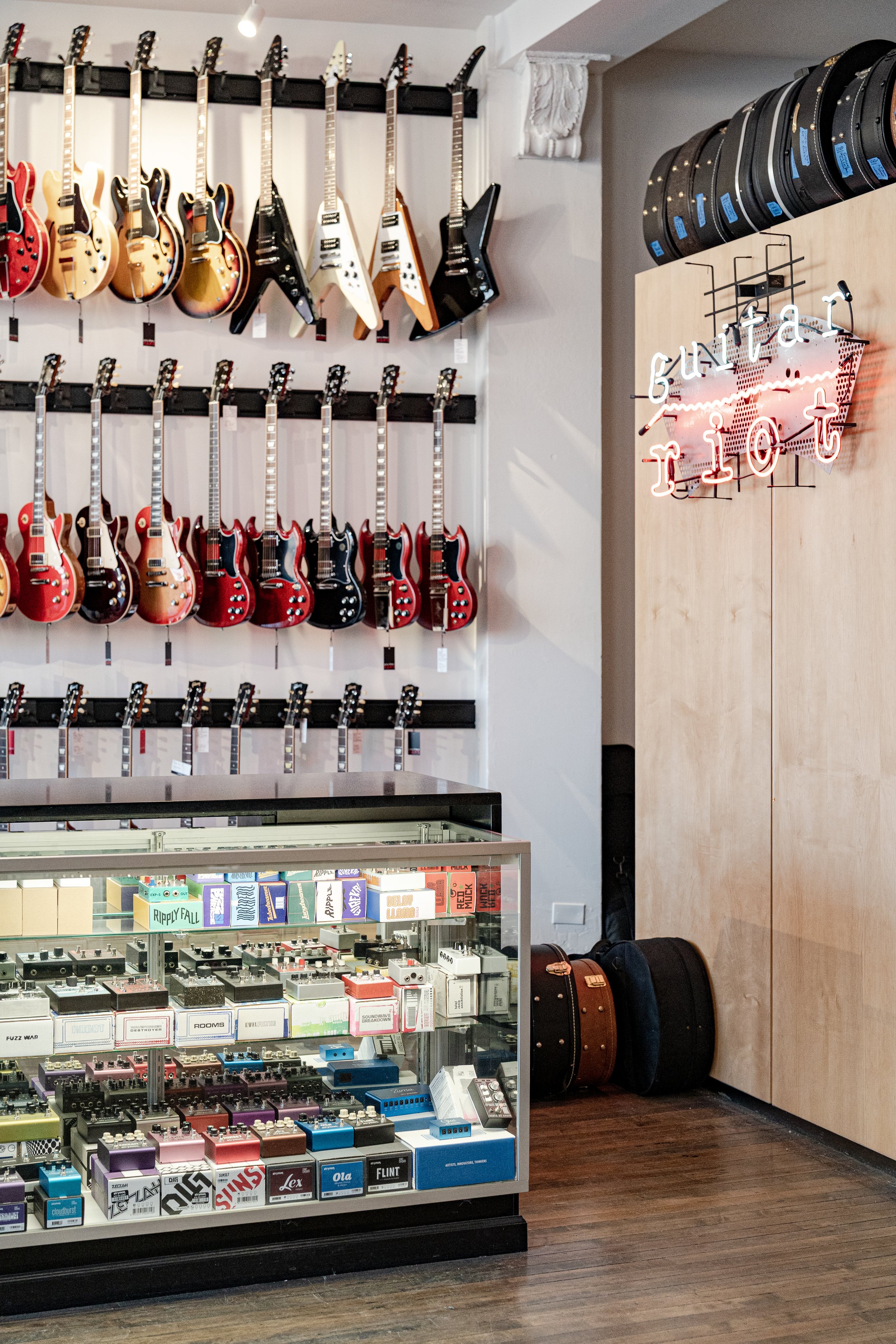 033-Guitar-RIot.jpg