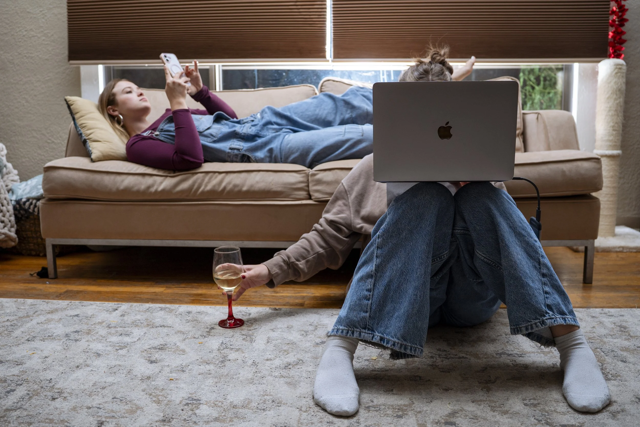 living room (university girls #3)