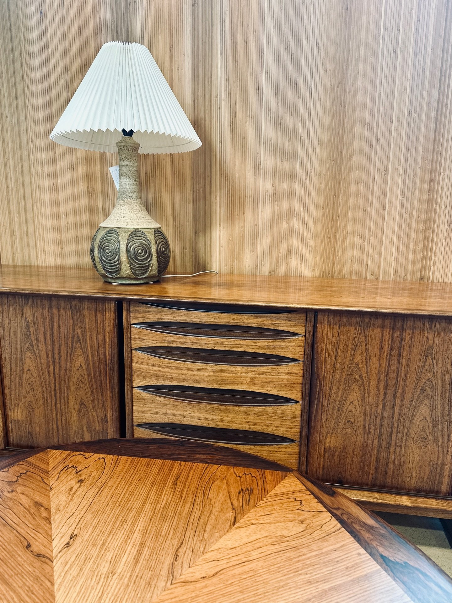 Yesterday I paid a visit to @20thcenturyscandinavia right here in Brunswick East and honestly&hellip;it is interior heaven! 

The space is not only beautifully set out and impeccably stocked, but it is endlessly inspiring. Every corner feels consider