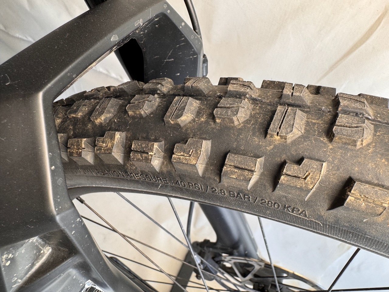 Trek Slash L - WTU263G0455T (12).jpeg