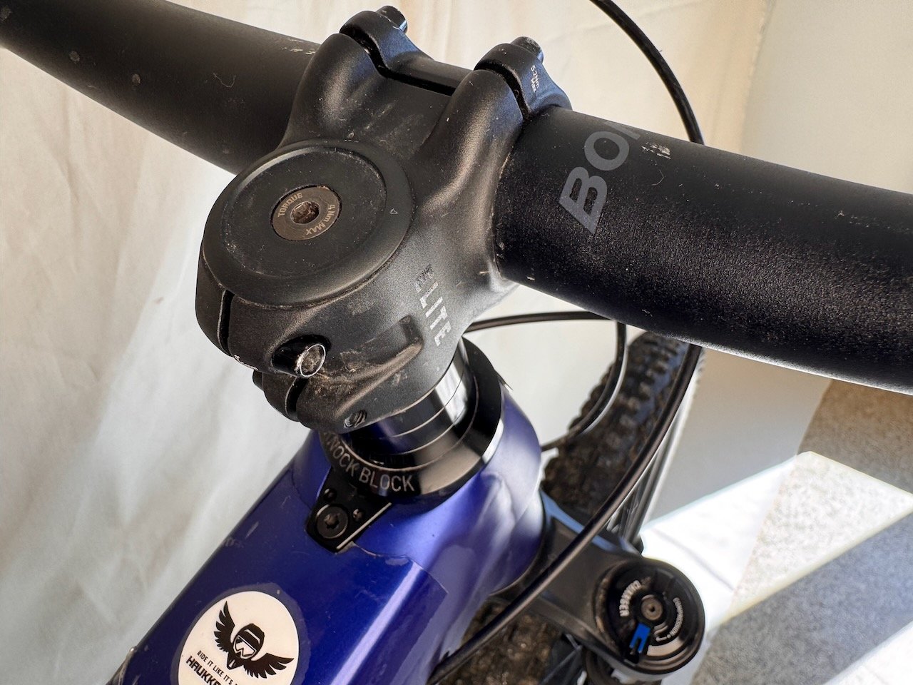 Trek Slash M - WTU214G0550T (10).jpeg