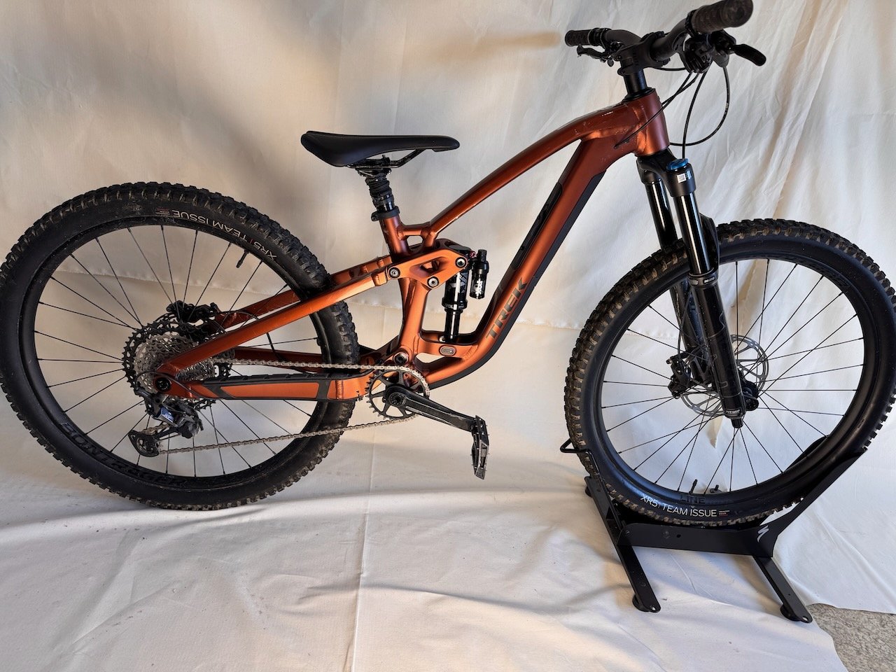 Trek Fuel XS - WTU053G0042T.jpeg