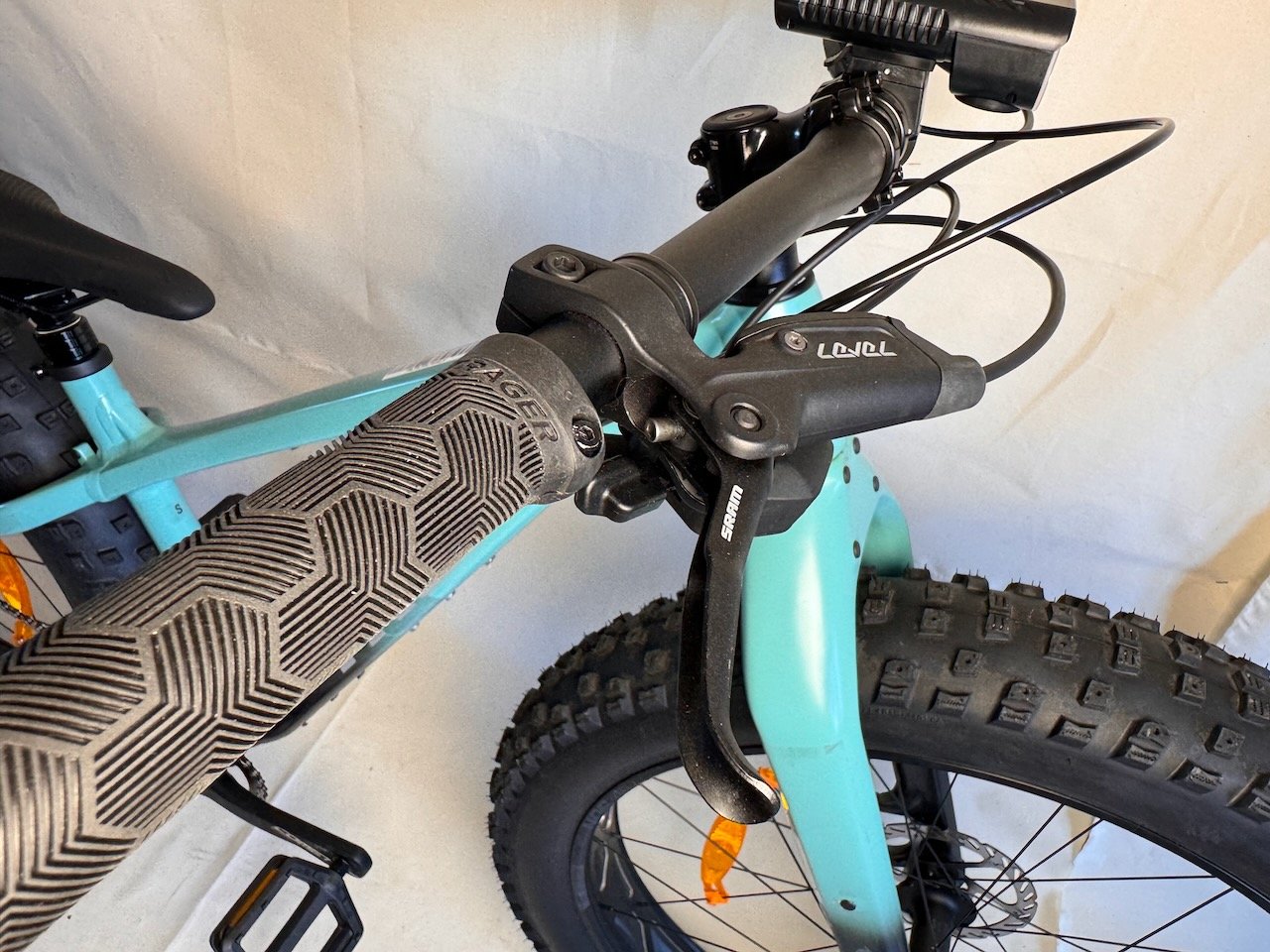 Trek Farley S - WTU044SV0091U (12).jpeg