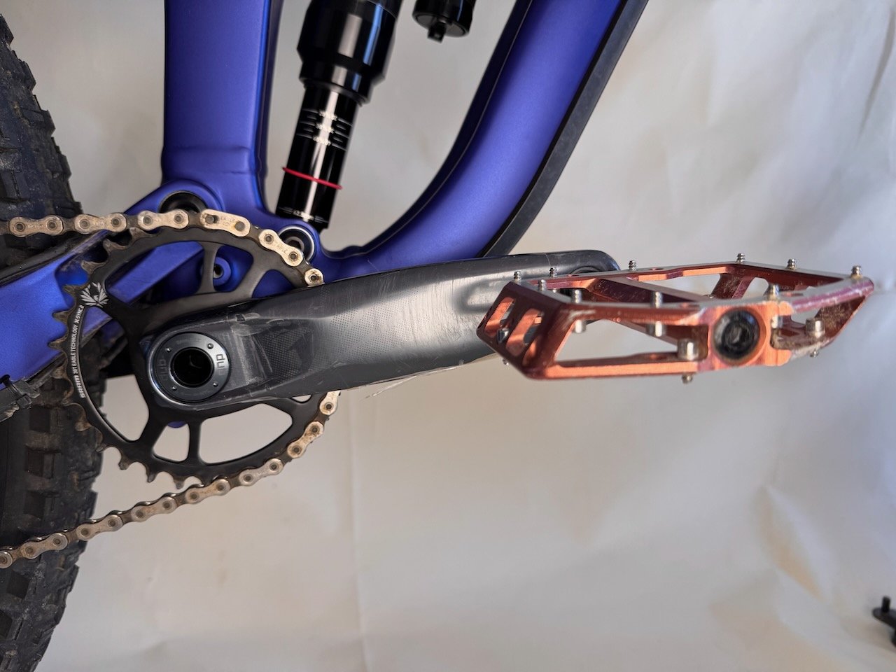 Trek Slash L - WTU263G0455T (3).jpeg