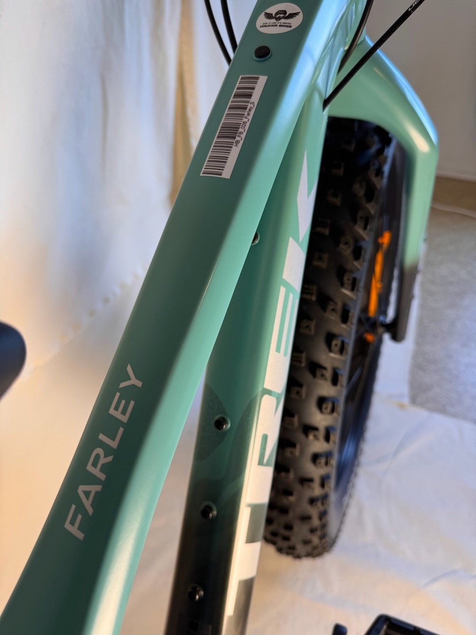 Trek Farley S - WTU044SV0091U (6).jpeg