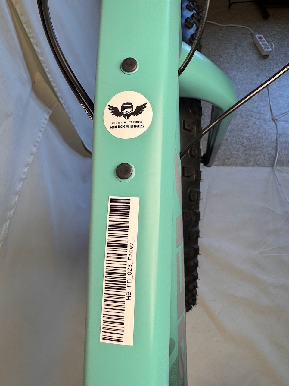 Trek Farley L - WTU044SV0484U (8).jpeg