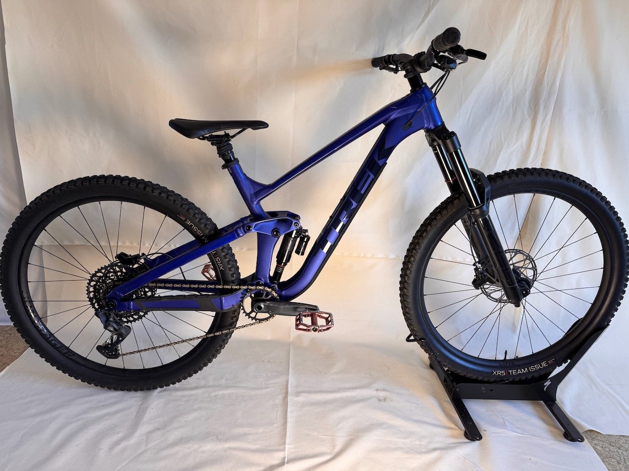 Trek Slash 8 - L