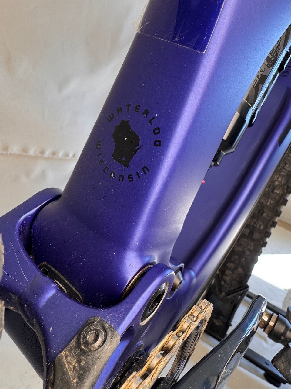 Trek Slash M - WTU214G0550T (4).jpeg