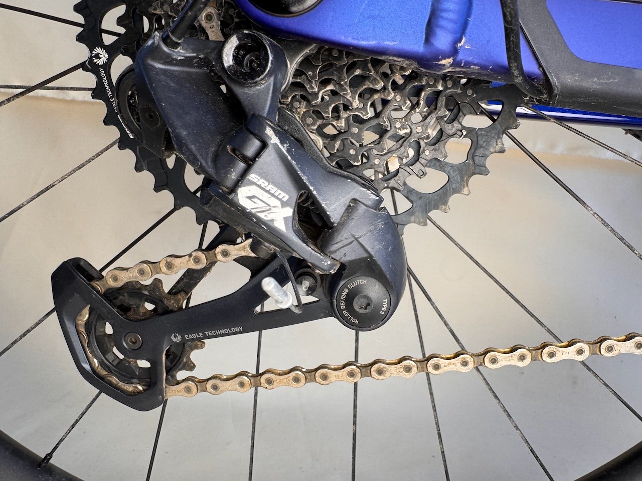 Trek Slash M - WTU214G0550T (5).jpeg
