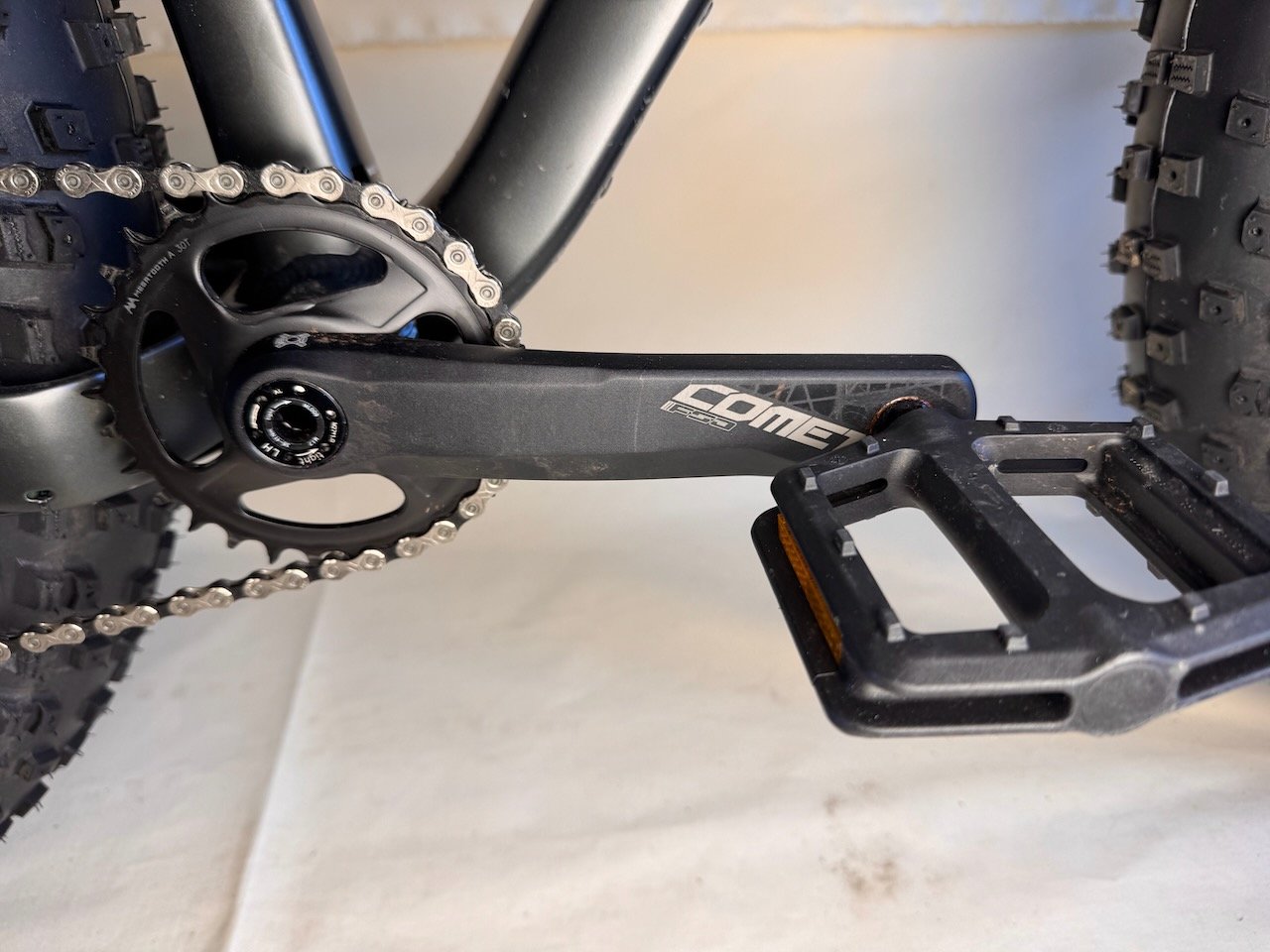 Trek Farley M - WTU093SV0117U (4).jpeg