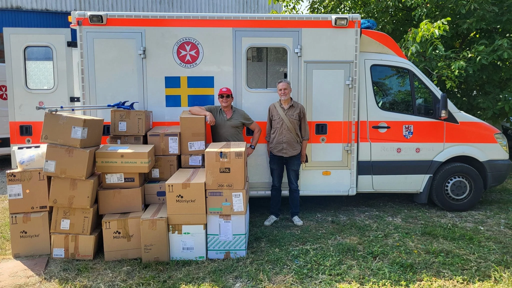 Ukrainahjälpen: ambulans framme och tempot ökar