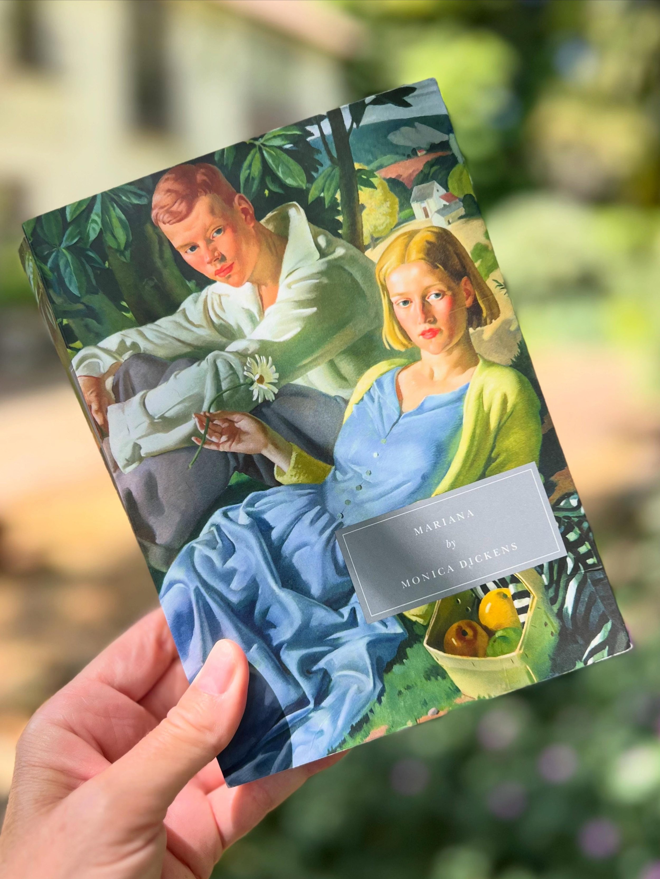 I have lots of recommendations to catch up on, and Mariana by Monika Dickens is top of the list. An absolute JOY, it is one of my favourite @persephonebooks and is a must-read for fans of I Capture the Castle and The Pursuit of Love. 
Set in the 1930