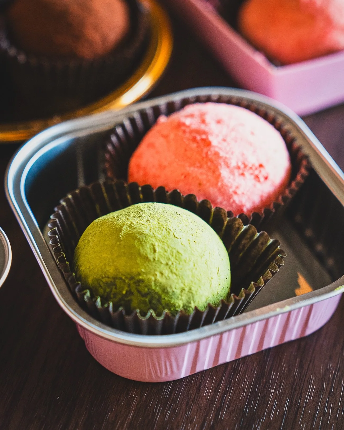 Missed the pre-order? Don&rsquo;t worry. 
We still have Dubai Chewy Cookies available in-store today. Perfect for a last-minute Valentine&rsquo;s surprise.
Available at our Centreville &amp; Chantilly locations. While they last 💘