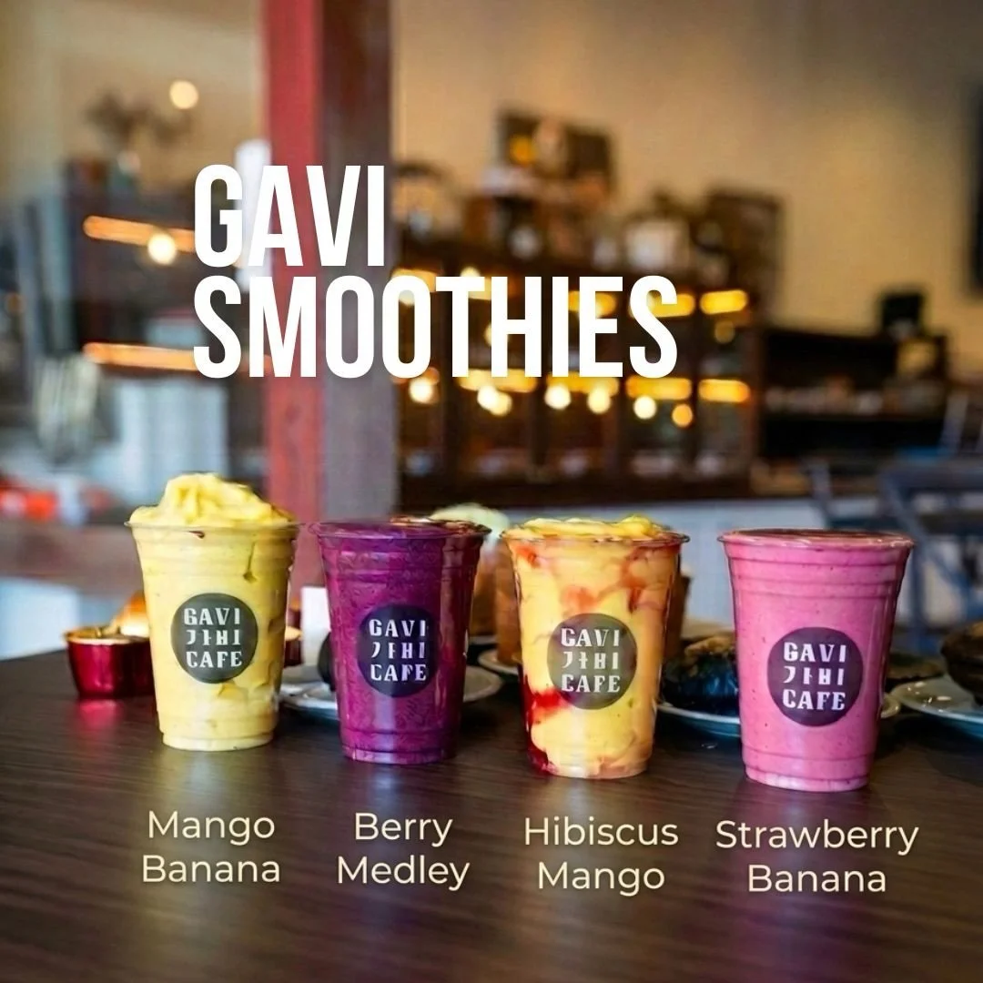 Feels like a smoothie kind of day🥭🍓🍌🫐