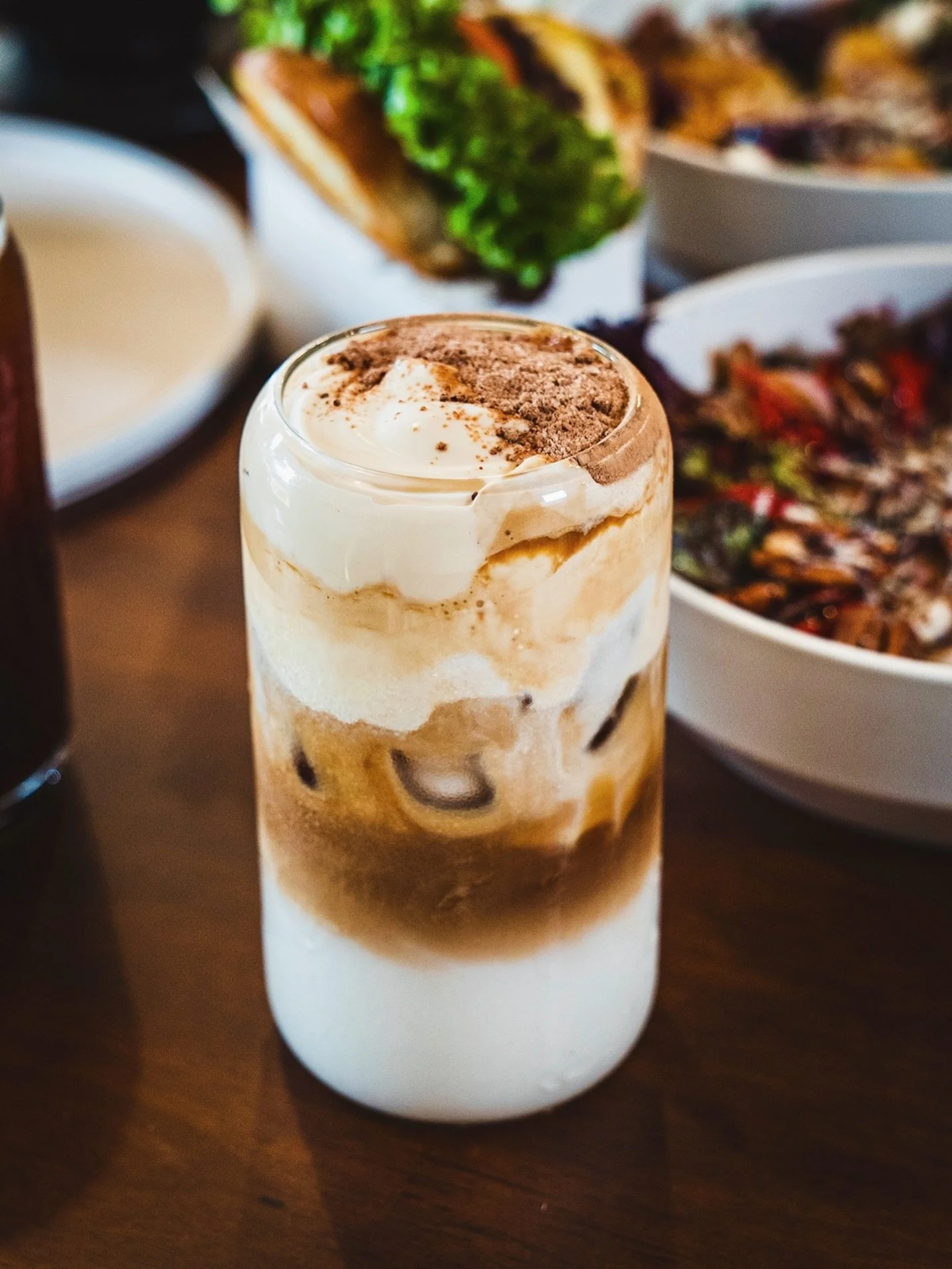 Go slow on the first sip.
With our Einsp&auml;nner, let that cream sit on your lips for a second&hellip; then the coffee comes in☕️

#latte #coffee #coffeetime