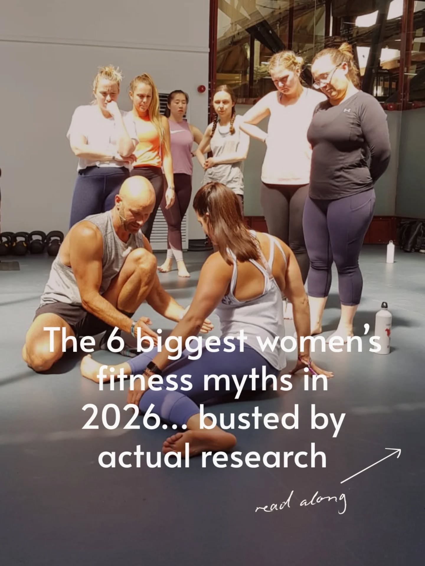 A lot of &ldquo;evidence-based&rdquo; fitness takes for women from 2025 are already getting pushed in 2026, so let&rsquo;s clear a few things up.

1️⃣ Anabolic resistance is real, but it is not something you out-train with heavy loading. Training sho