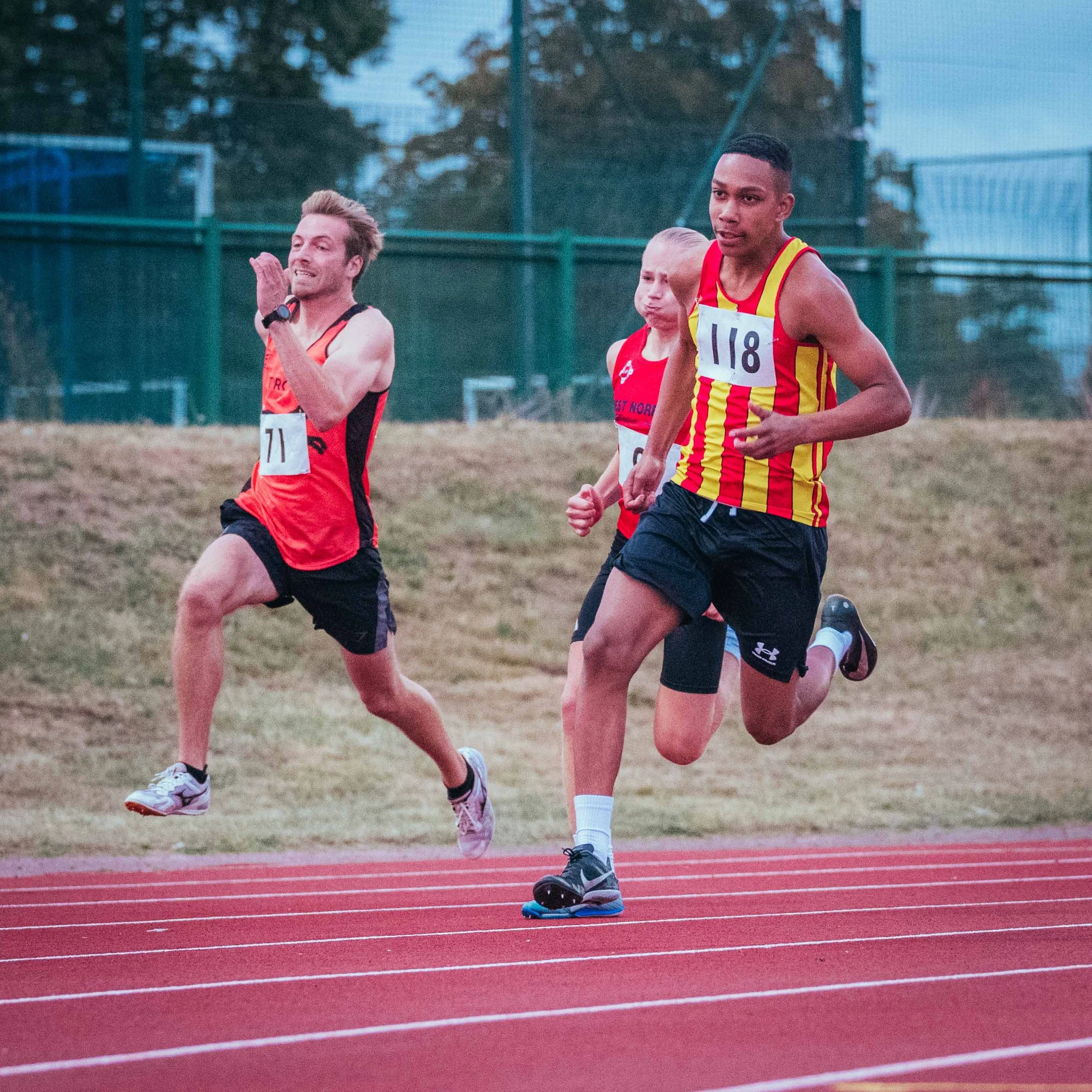 an open 27-08-25-22.jpg
