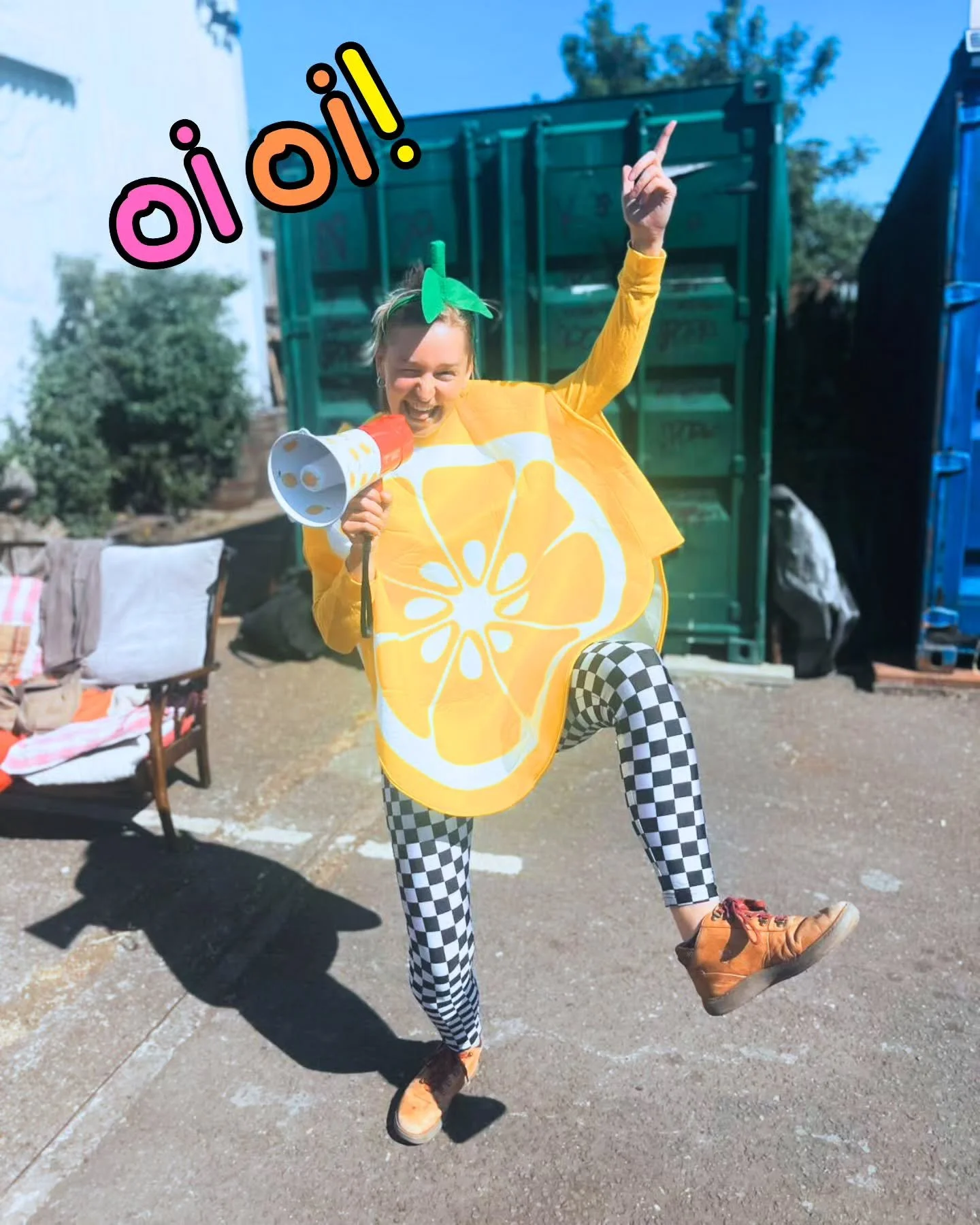 Oi oi you lucky people!! The lemons are out of hibernation! 🍋

That's right, we're BACK! And we are working on some zesty new moves for our return event at @porty_festival this year!

🟡 Saturday 2nd May
🟡 Portobello Town Hall 
🟡 2.30 - 3.30pm 

J