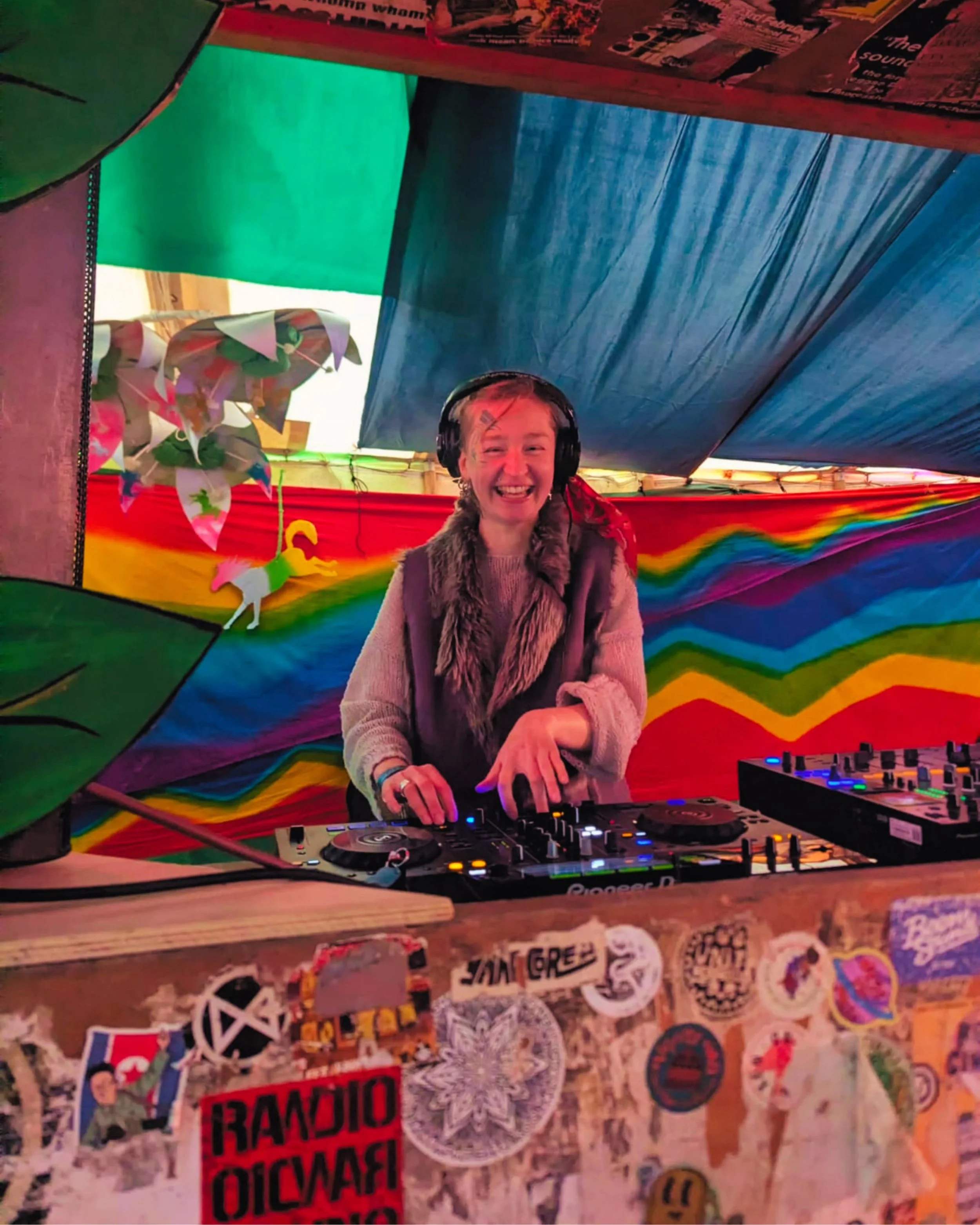 THANK YOU @knockengorrochfestival ☀️😎
What an absolute joy to play again at my all time favourite place ⭐ and a huge thank you to everyone who came along to my set and truly brought the ENERGY 🥳 and the LOVE 🥲🫶 ...next stop @orbitwellbeingfestiva