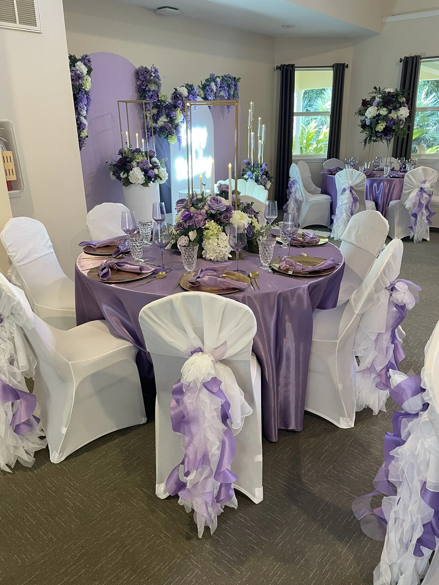 purple table deco2.jpg