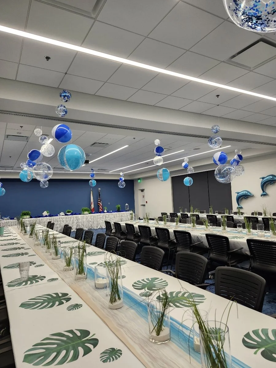 blue decor 7.jpg