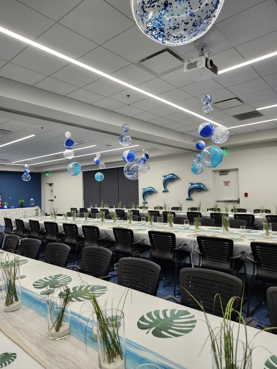 blue decor 6.jpg