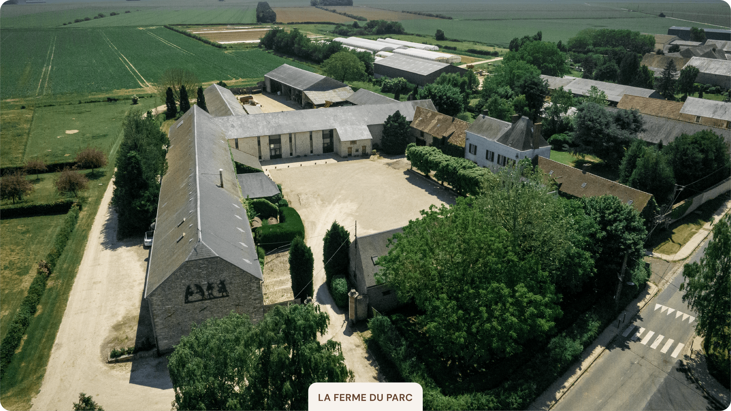 La_Ferme_du_Parc_Paysage_2-min.png