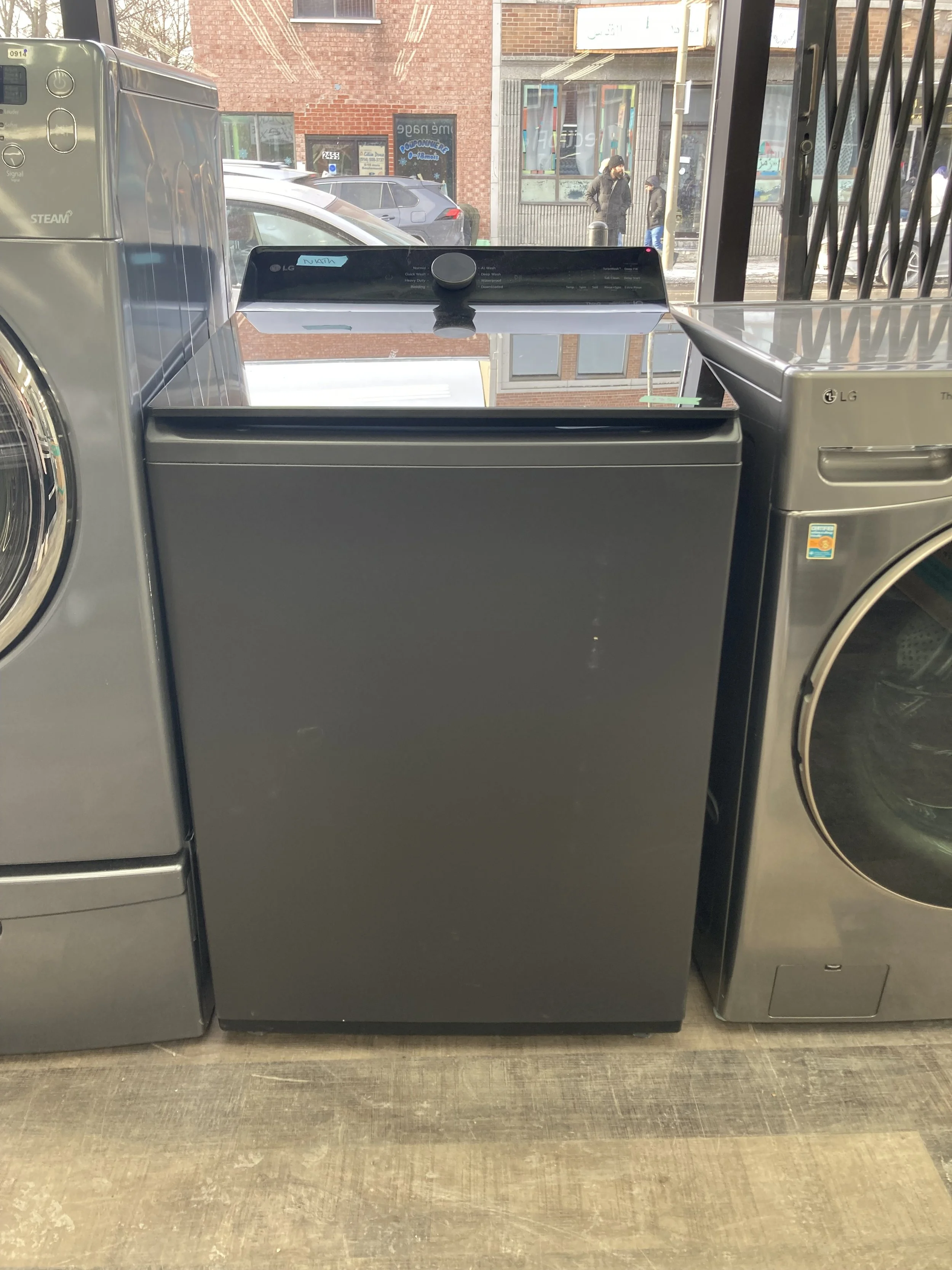 LG fregidaire laveuse grande capacite stainless