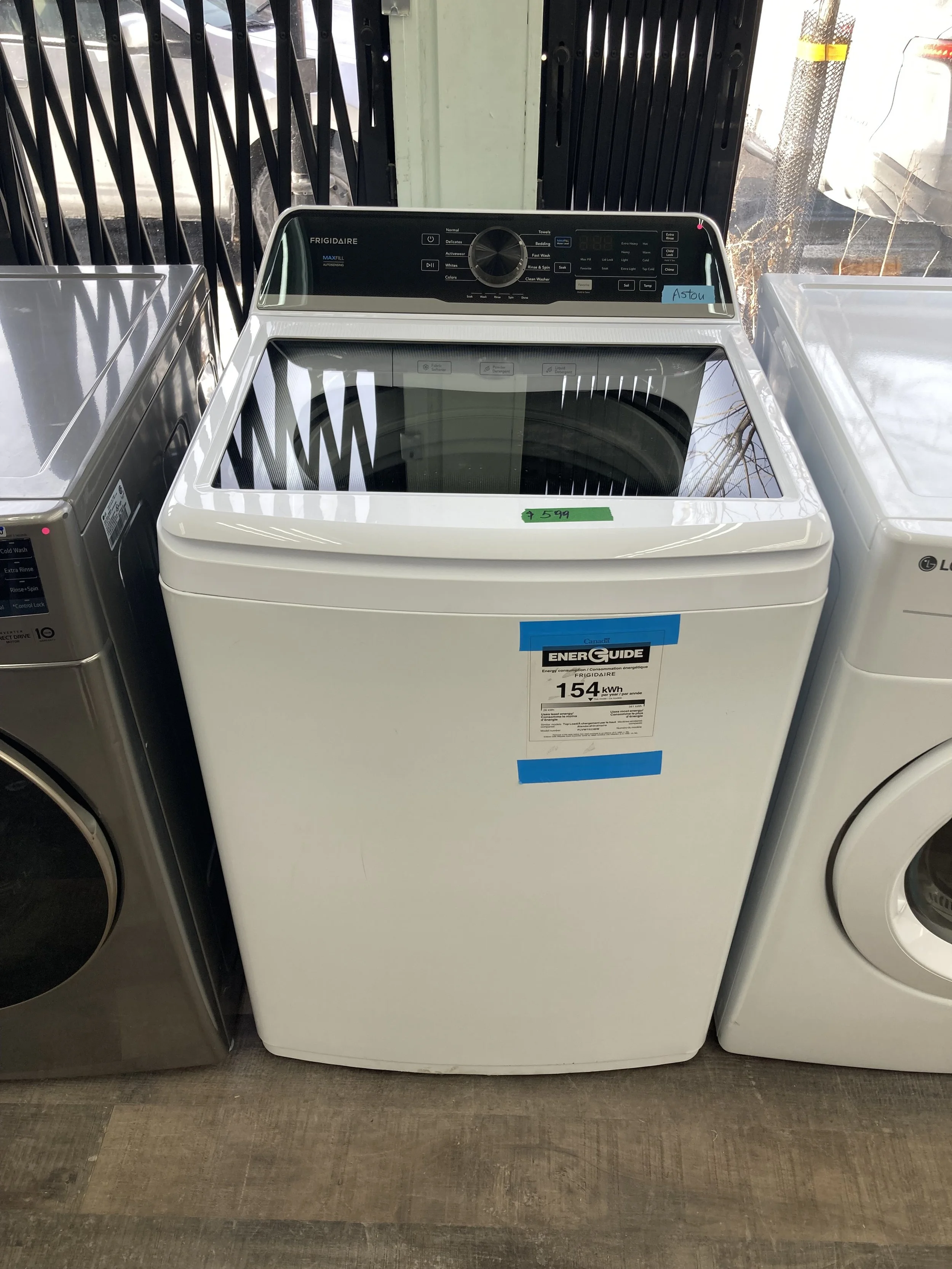 fregidaire LAVEUSE Grande-capacite blanche