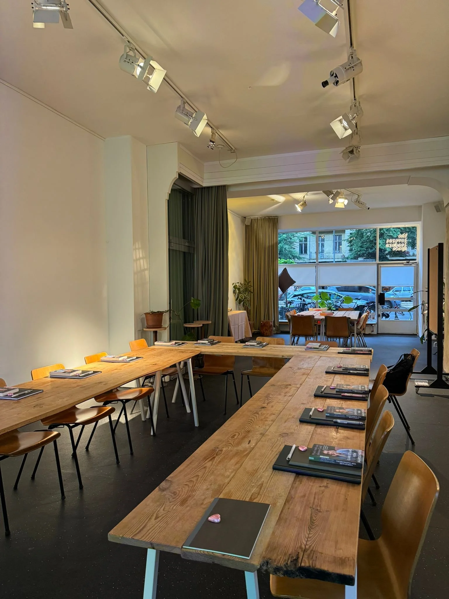 WhatsApp Image 2024-05-28 at 13.12.03.jpeg