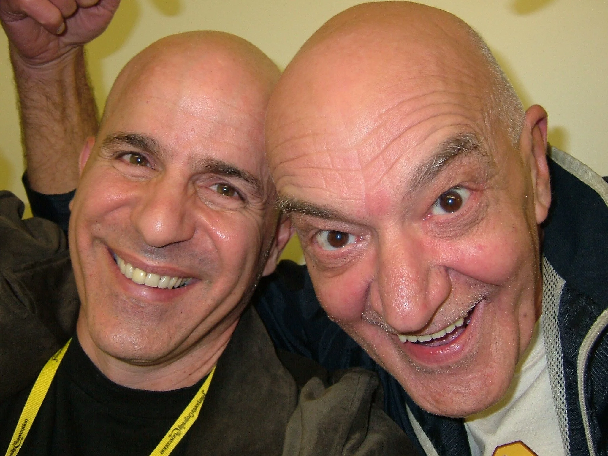 w Clive Bunker Tull.jpg