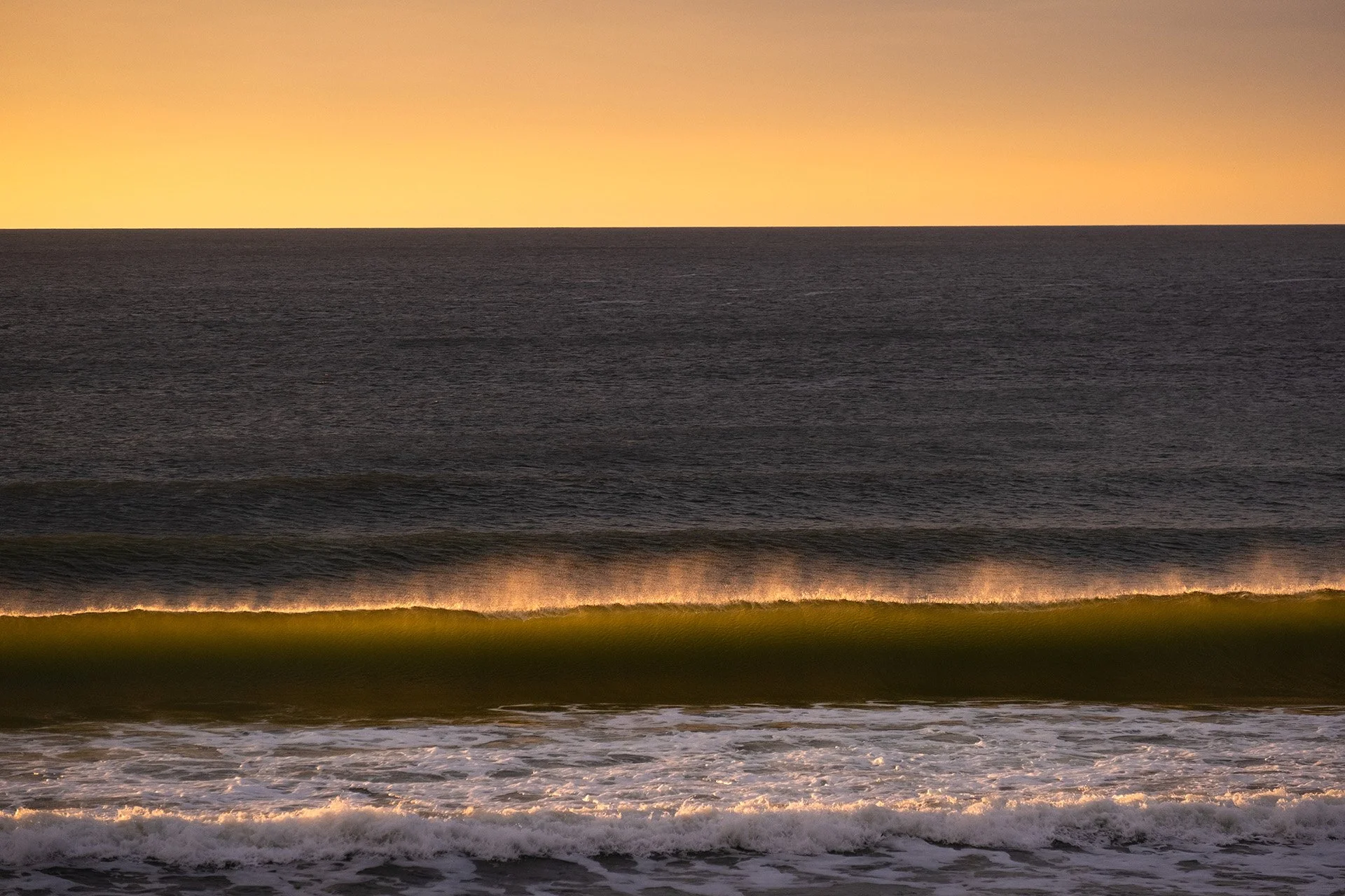 Store-(2024)-May-12-Golden-Hour-Wave-Smash.jpg