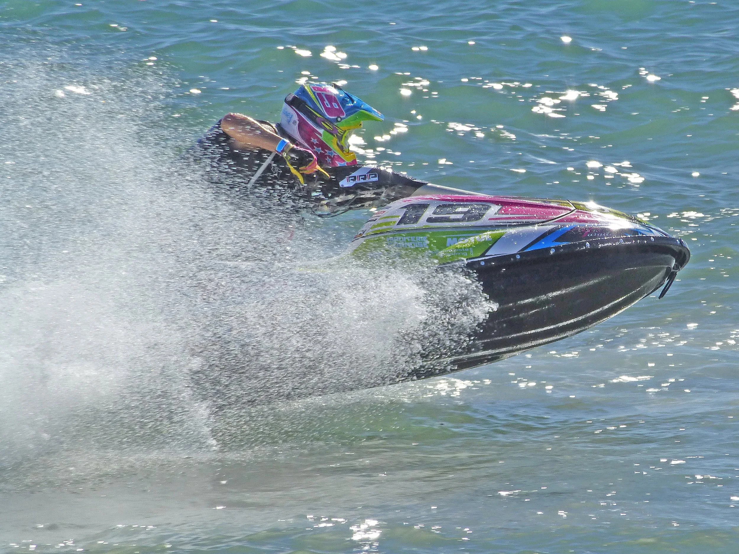 SPEED BOAT 3.jpg