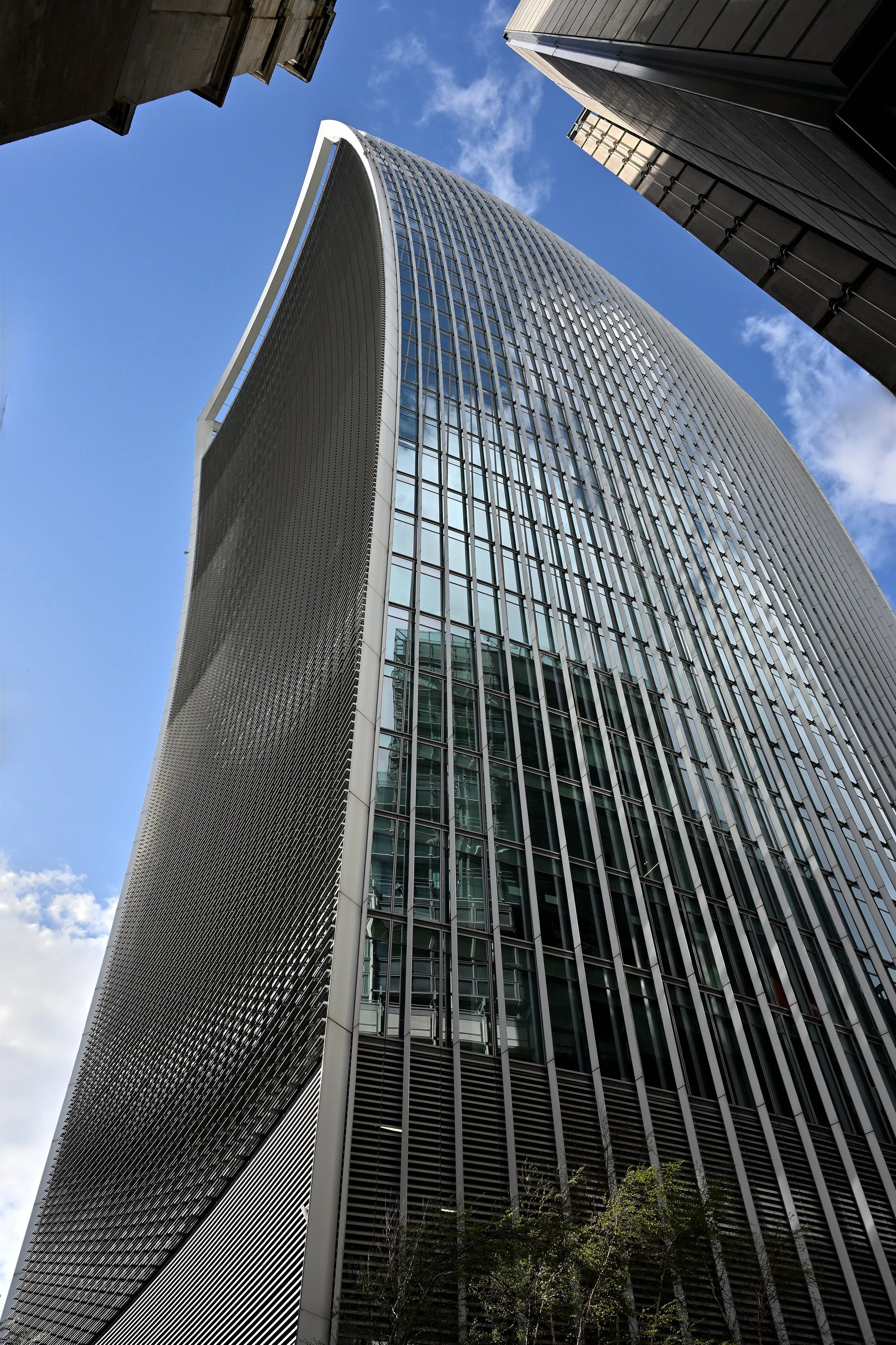 Walkie talkie 2_2808.JPG