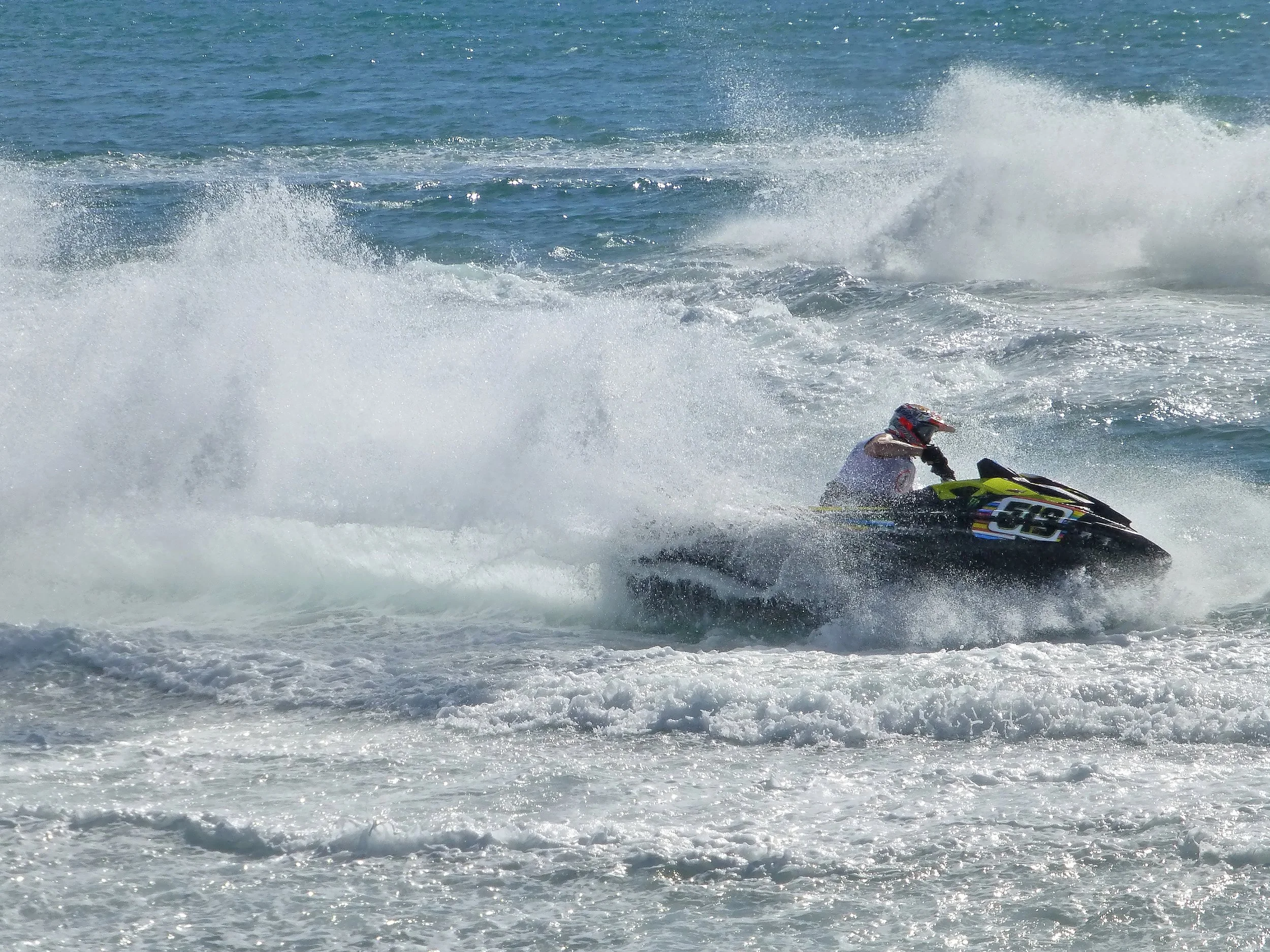 SPEED BOAT 1.jpg