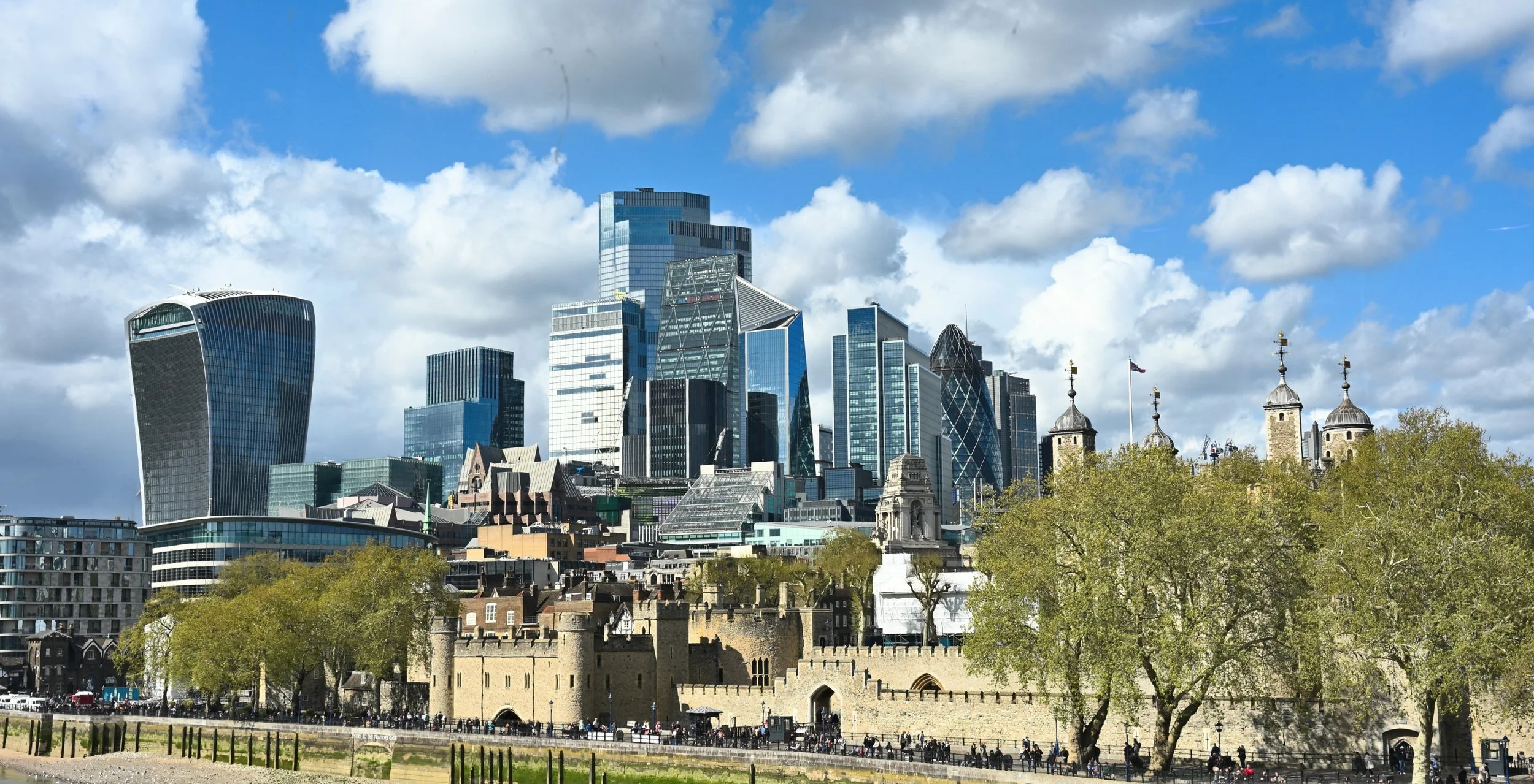 View from Tower Bridge2-2773.JPG