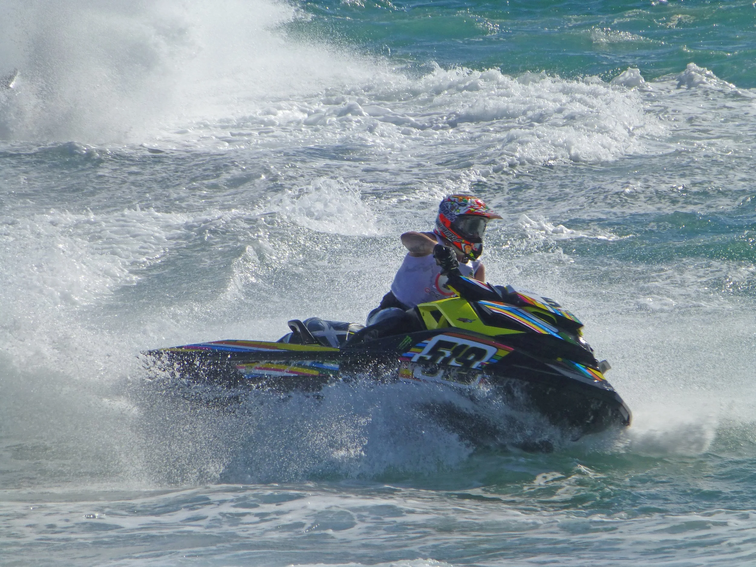 SPEED BOAT 4.jpg