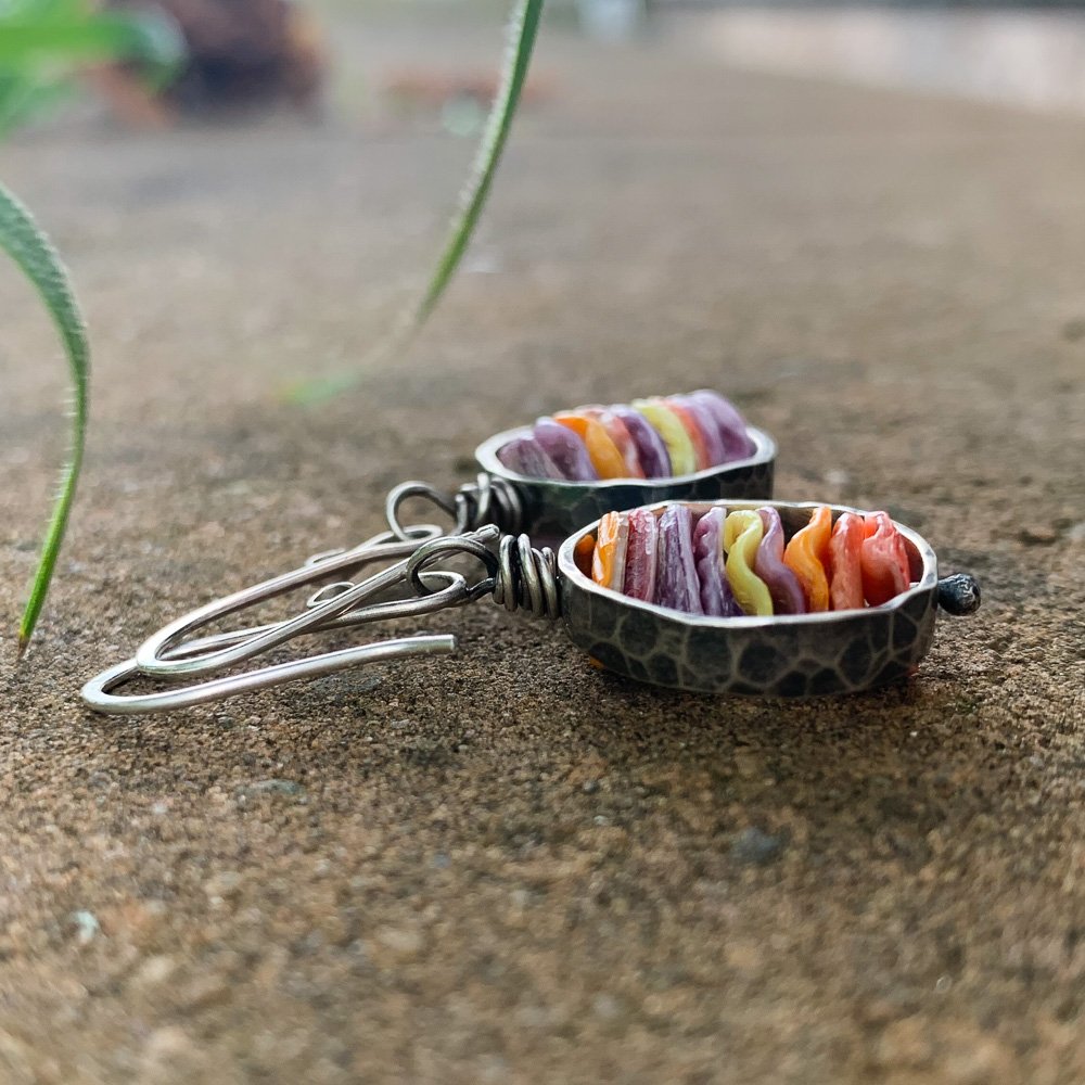 Rainbow Shells Small Round Frame Earrings-6.jpg