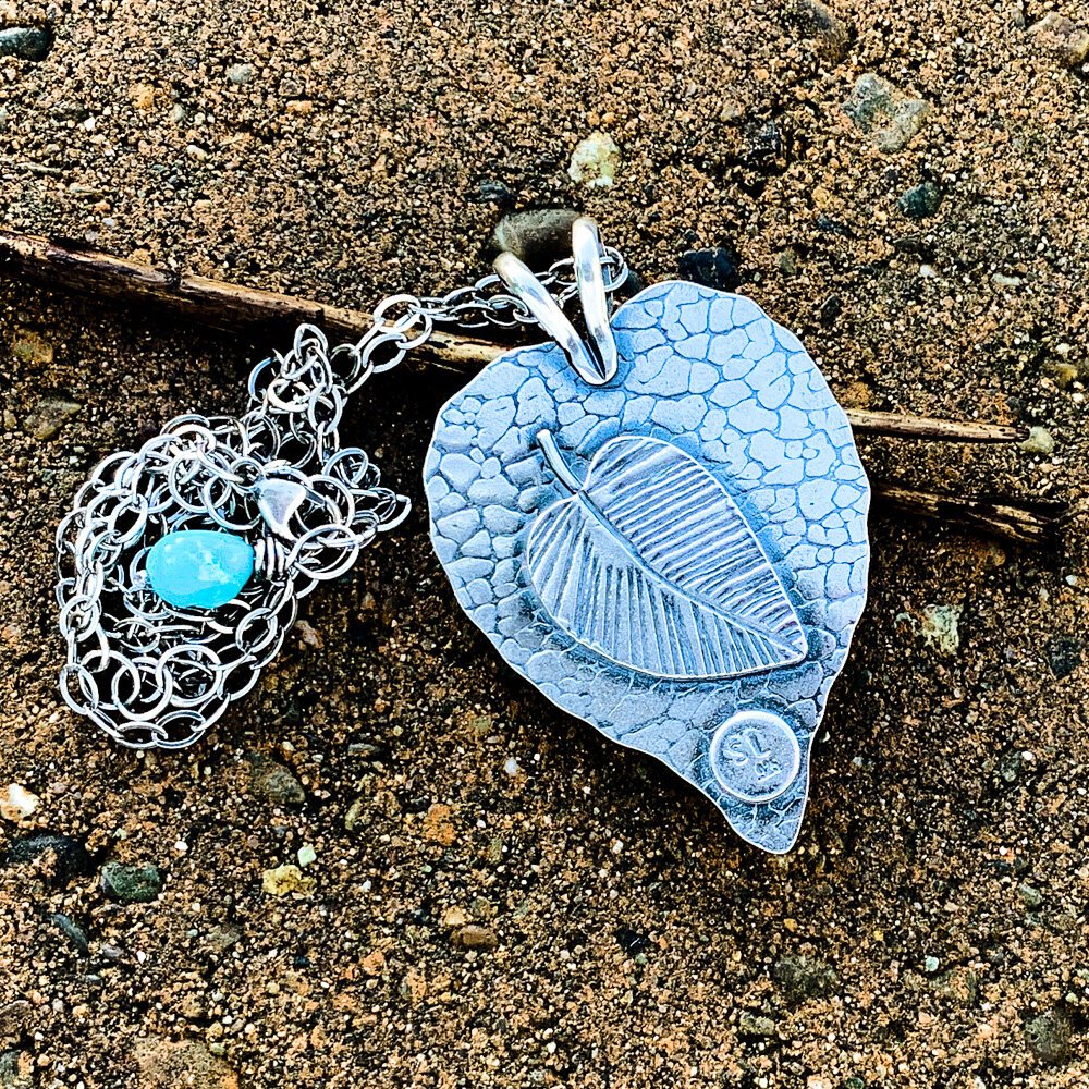 Silver+Heart+Leaf+Pendant+with+Turquoise-5.jpg